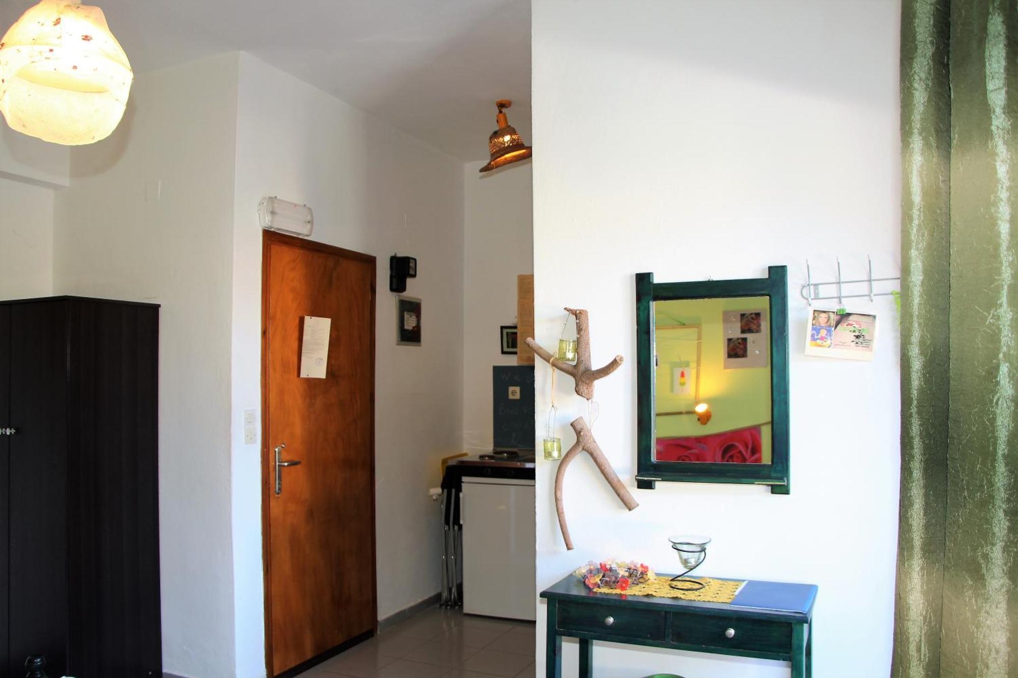 Apokoros Craft Deco Apartments&Studios Kalyves Room photo